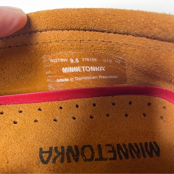 Minnetonka Thunderbird Animikii Suede Beaded Hardsole Moccasin Size 9.5 Women’s - Picture 8 of 10